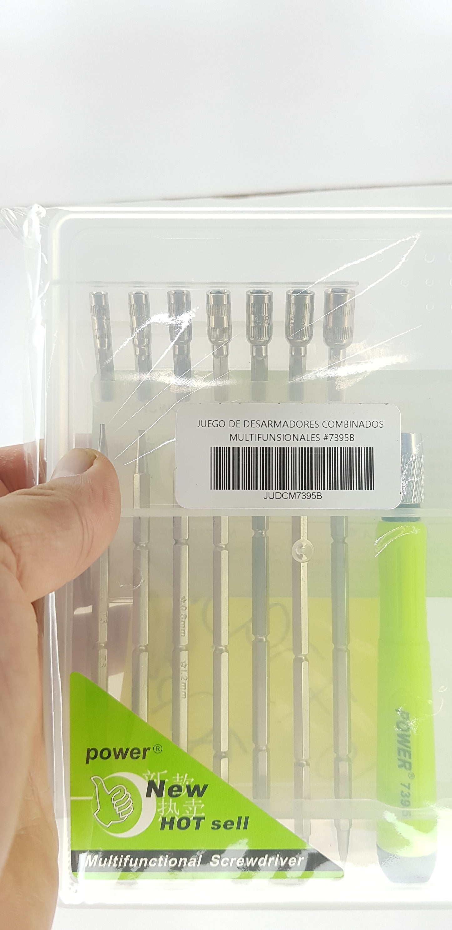 JUEGO DE DESARMADORES COMBINADOS MULTIFUNCIONALES 7395B